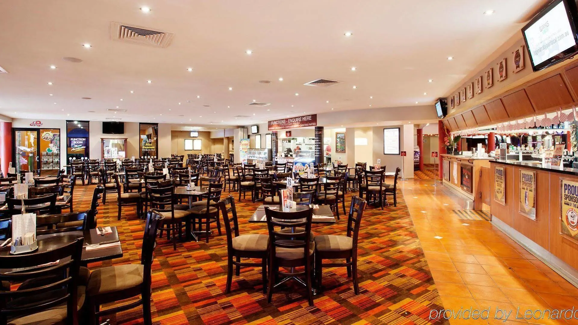 Nightcap At Balaclava Hotel Cairns
